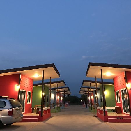 Piarnsri Resort Ban Chak Lao Екстер'єр фото